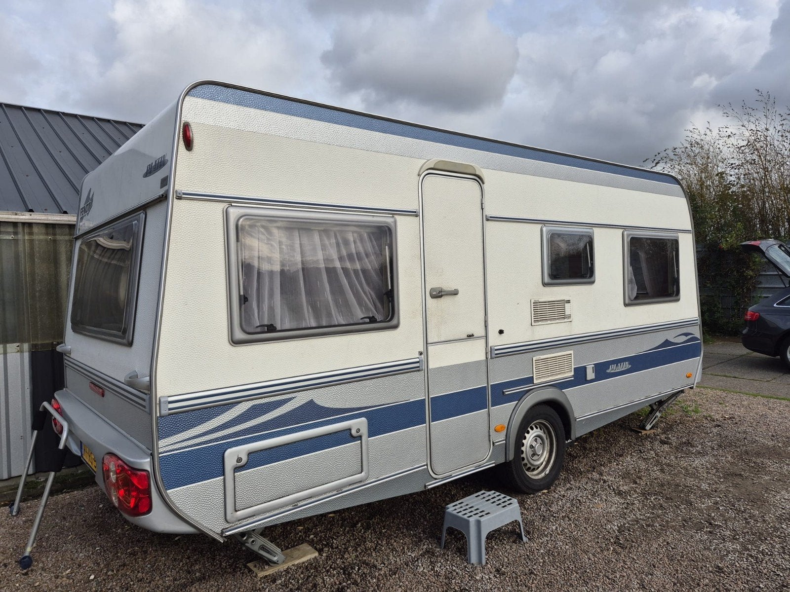 Koopje, mooie Fendt Sahpir 150 met grote voortent., Caravans en Kamperen, Rondzit, Tot en met 4, Kachel, Particulier