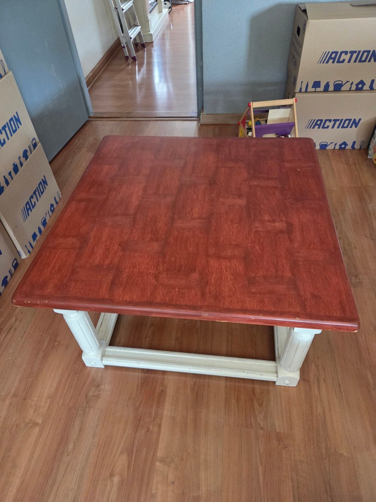 gratis af te halen  Salontafel, Huis en Inrichting, Tafels | Salontafels, Ophalen, Gebruikt, 100 tot 150 cm, 50 tot 100 cm