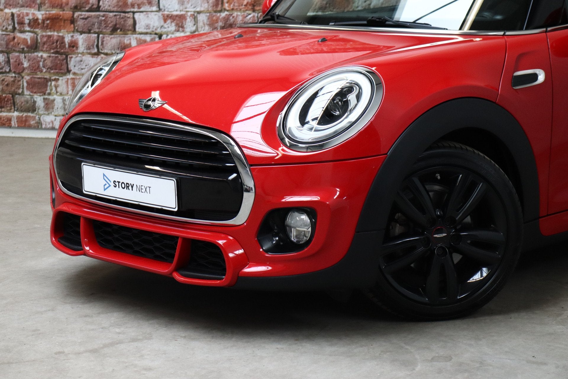 MINI Hatchback Cooper Chili Serious Business 3 deurs / Navig, Voorwielaandrijving, Dealer onderhouden, 136 pk, Gebruikt
