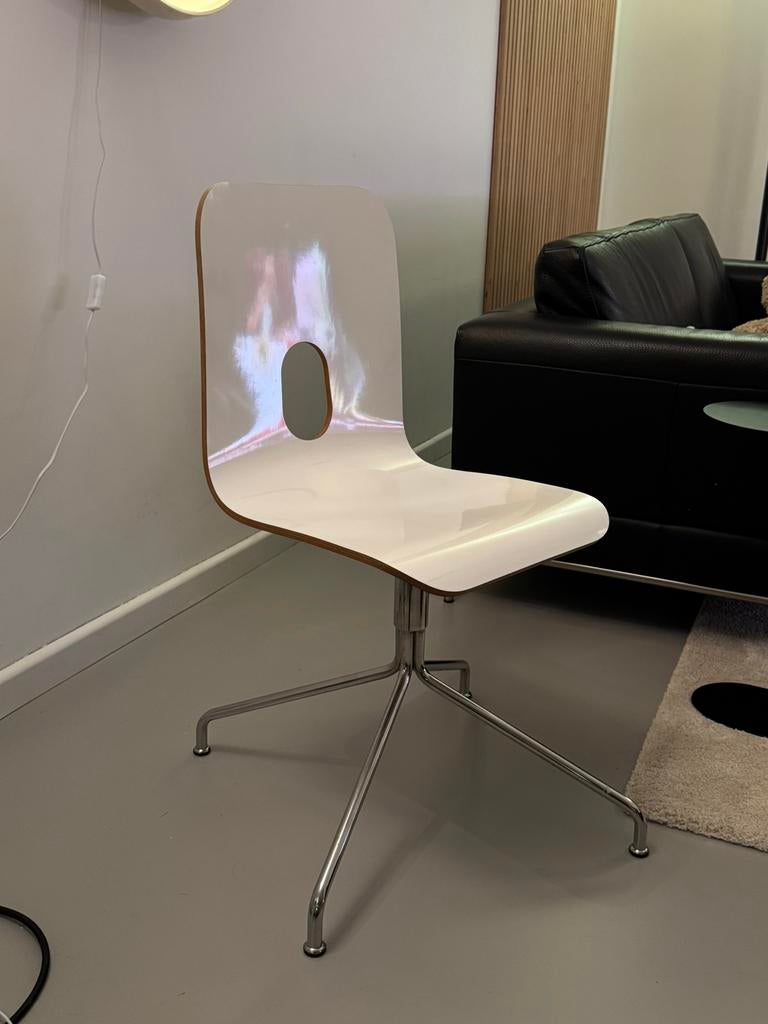 Design chair wit, Ophalen of Verzenden, Zo goed als nieuw, Zwart