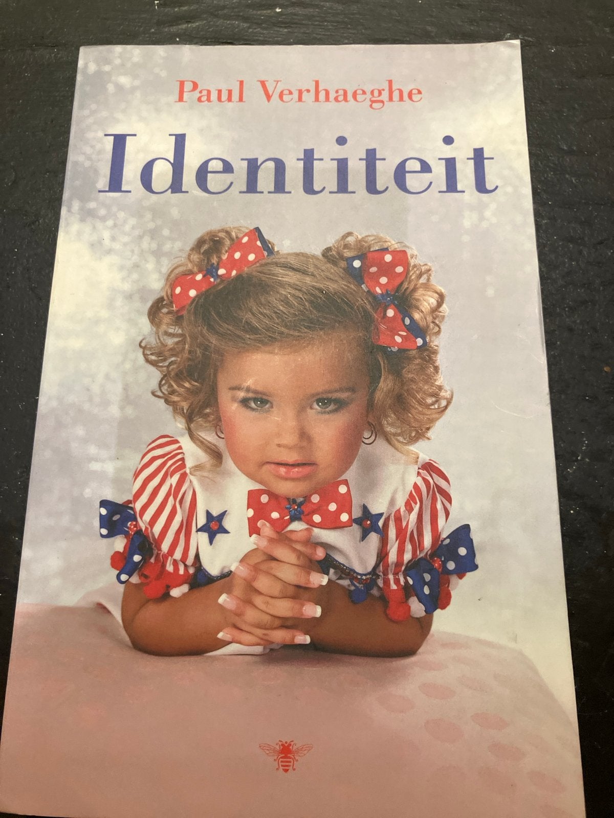 Identiteit - Paul Verhaeghe (Zo goed als nieuw), Boeken, Ophalen of Verzenden, Zo goed als nieuw, Wetenschap