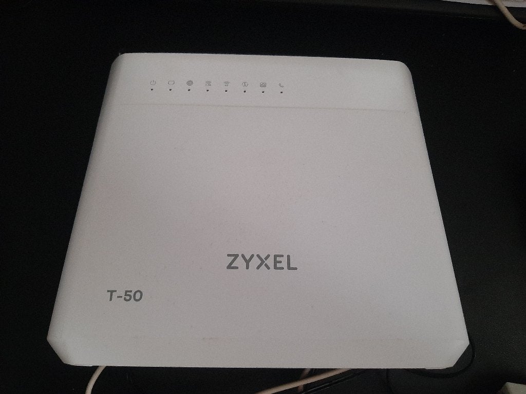 Zyxel VMG8825-T50 Router, Ophalen of Verzenden, Gebruikt, Router met modem, ZyXEL