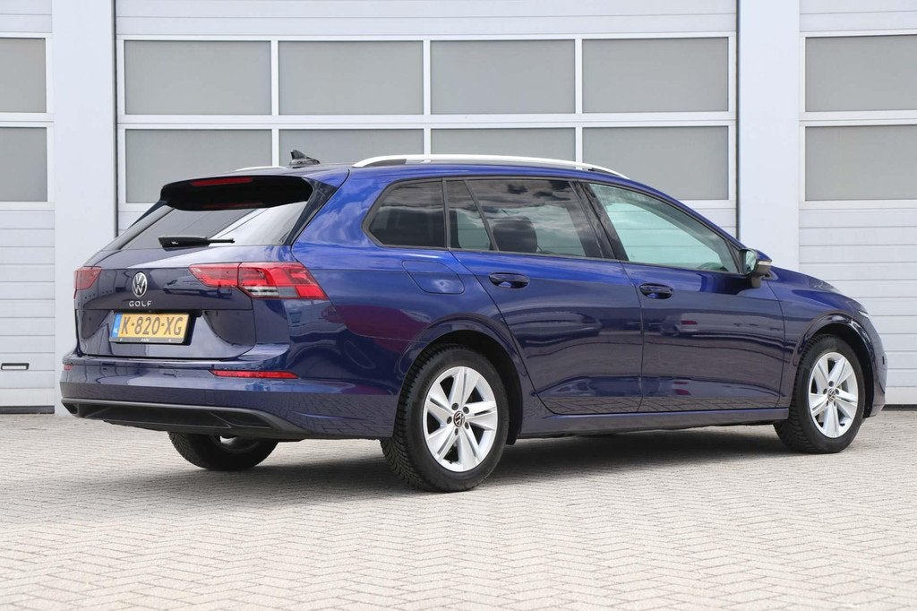 Volkswagen Golf Variant 1.0 TSI 110pk Life | Navigatie | Sto, 12 maanden, Stof, Gebruikt, Euro 6