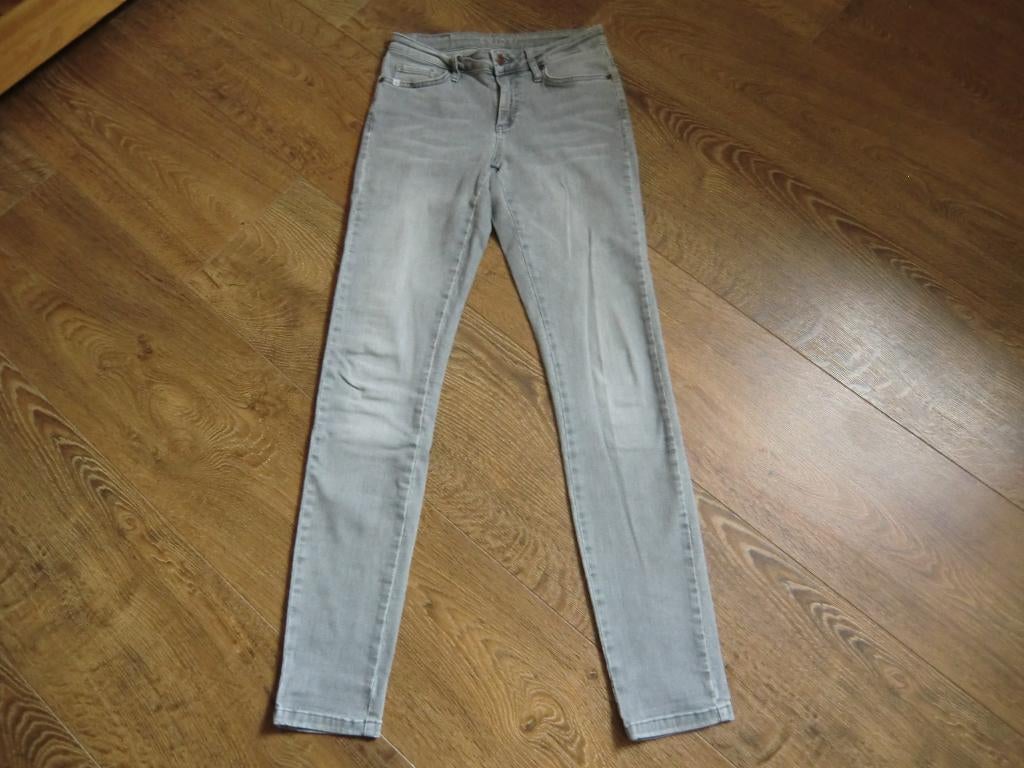 Grijze jeans Enjoy maat 36, Enjoy, Ophalen of Verzenden, W28 - W29 (confectie 36), Grijs