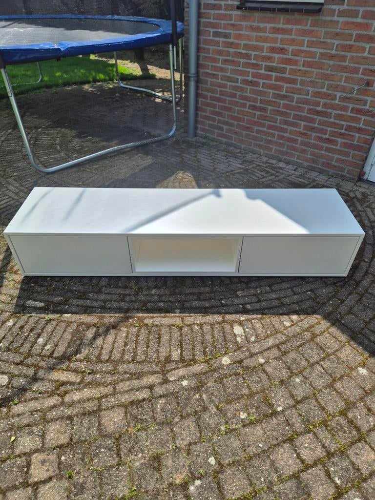 Witte TV-meubel met opbergruimte, Huis en Inrichting, Kasten | Televisiemeubels, Gebruikt, 150 tot 200 cm, Ophalen of Verzenden