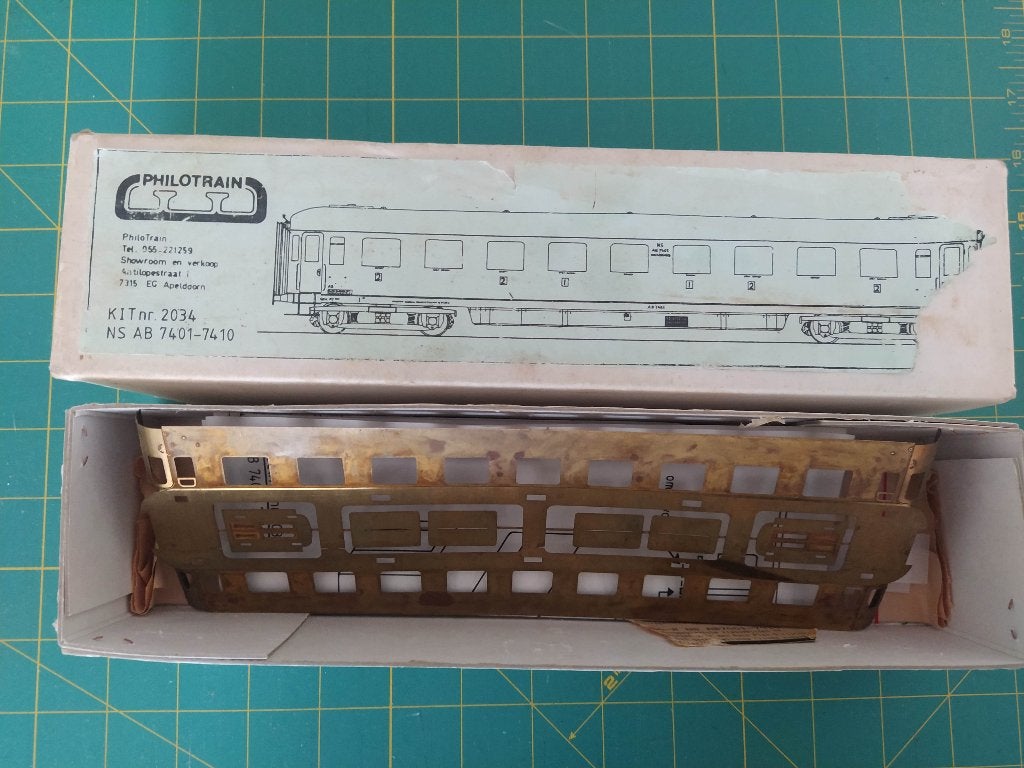 Philotrain 2034-kit NS Bolkop rijtuig NS AB 7400 / A6000, Hobby en Vrije tijd, Overige merken, Gelijkstroom, Analoog, Wagon