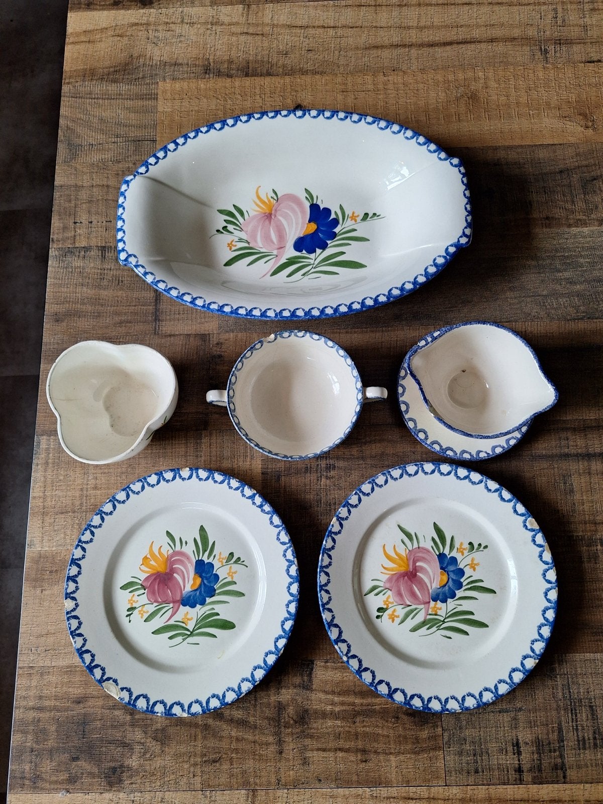 Kleurrijk servies, Antiek en Kunst, Ophalen of Verzenden