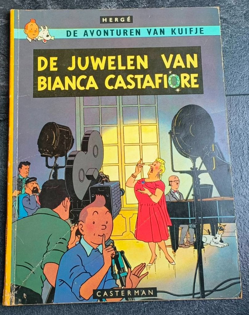 Kuifje en de juwelen van Bianca Castafiore.(2), Gelezen, Eén stripboek, Ophalen of Verzenden, Hergé