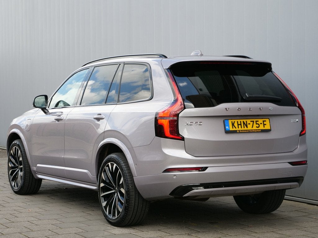 Volvo XC90 2.0 T8 Plug-in hybrid AWD Plus Dark 455 Pk Automa, 4 cilinders, 7 stoelen, Vierwielaandrijving, Hybride Elektrisch/Benzine
