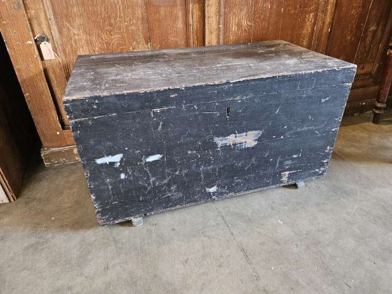 oude kist ``WOONWINKEL RUSTIEK``, Ophalen of Verzenden, Gebruikt, Minder dan 50 cm, 75 tot 100 cm