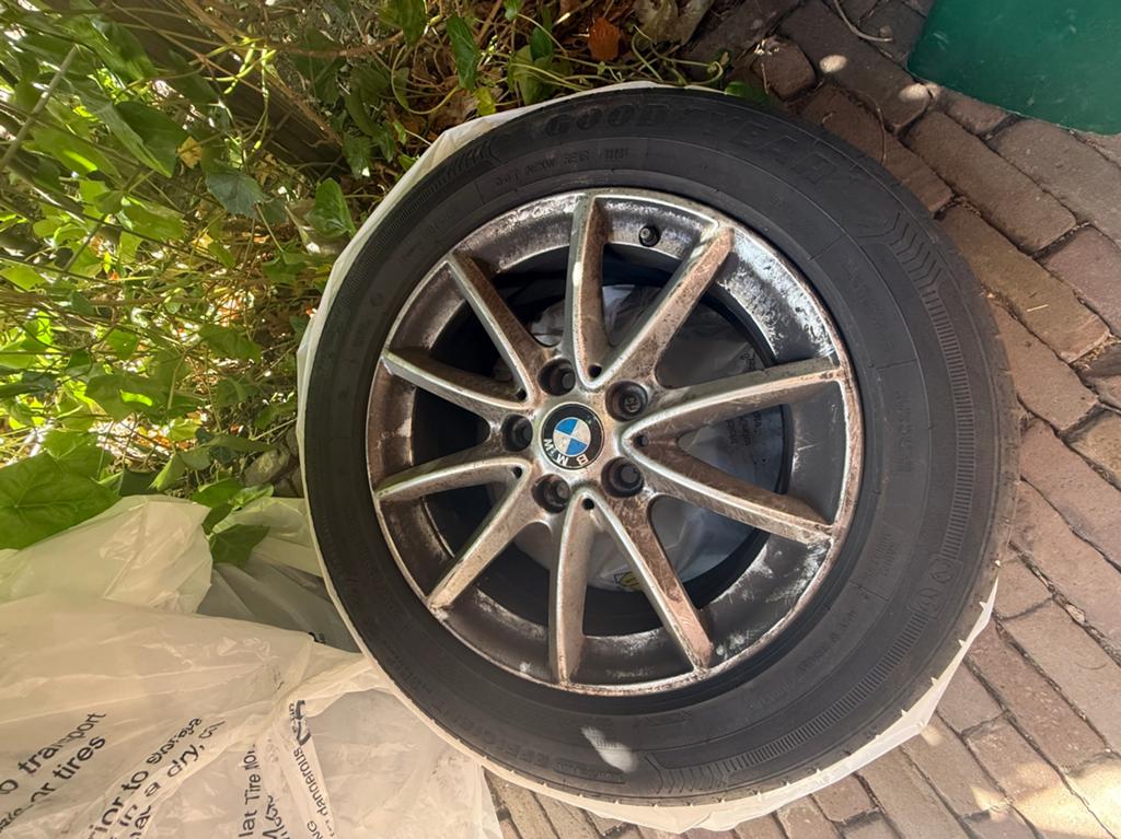Goodyear banden 16 inch 205/60 R16 (bmw wielset ), Ophalen, 16 inch, 205 mm, Band(en)