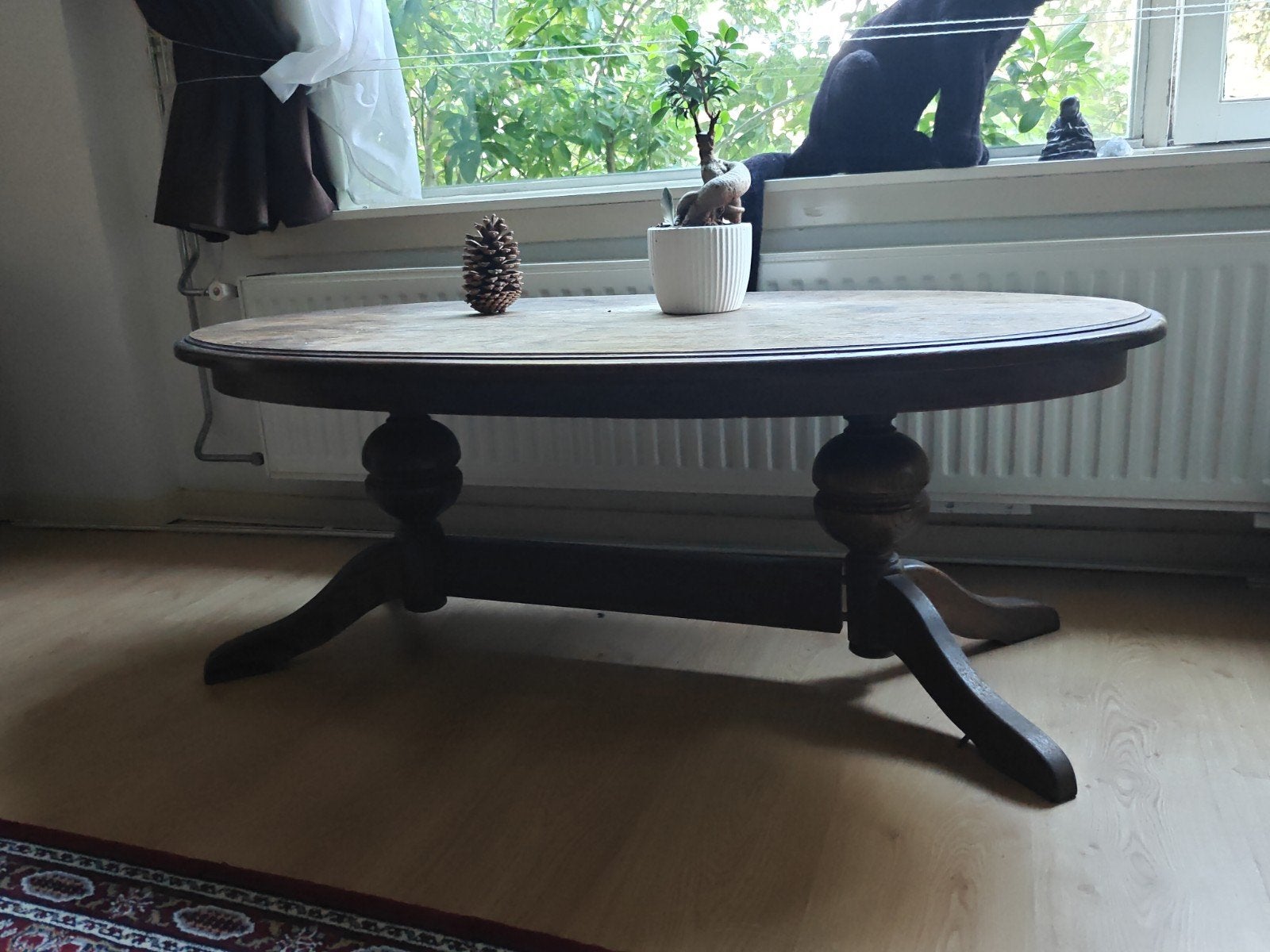 Ovale houten salontafel - Klassiek design, Huis en Inrichting, Tafels | Salontafels, Gebruikt, 100 tot 150 cm, Klassiek, Ovaal