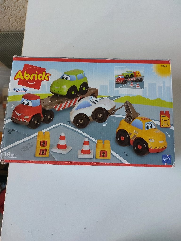 Abrick auto's, ecoiffier,set van 4 met blokken en wegpionnen, Ophalen, Gebruikt