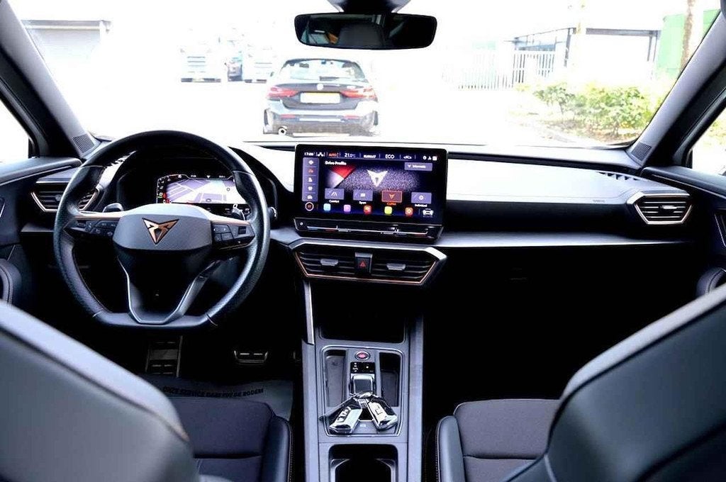 Cupra Formentor 1.4 e-Hybrid VZ Performance 245PK 360º/VIRT, Auto's, Cupra, 12 maanden, Stof, Gebruikt, 4 cilinders