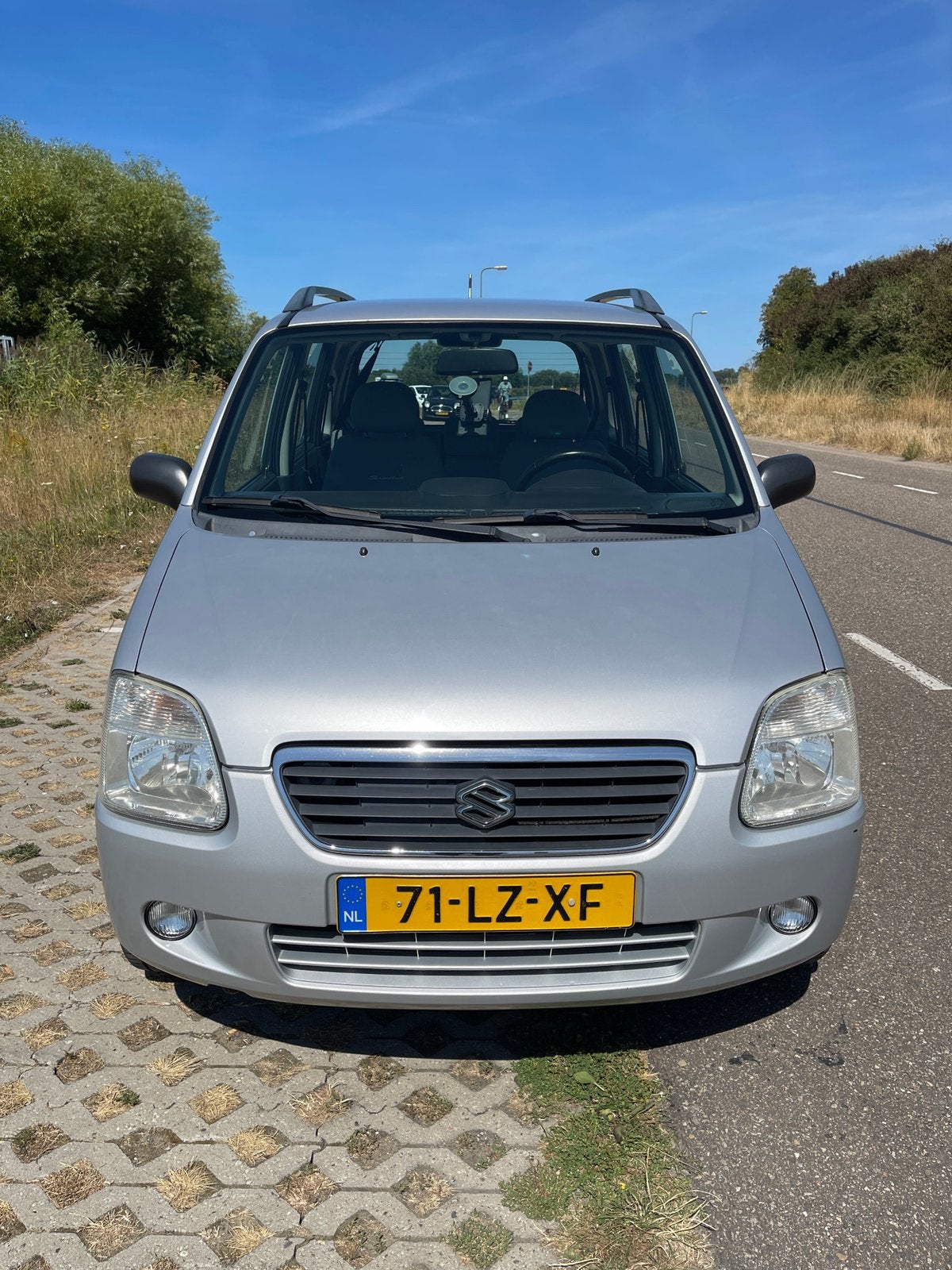 Zo goed als nieuwe suzuki wagon r+, Auto diversen, Jumpstarters, Ophalen of Verzenden, Zo goed als nieuw