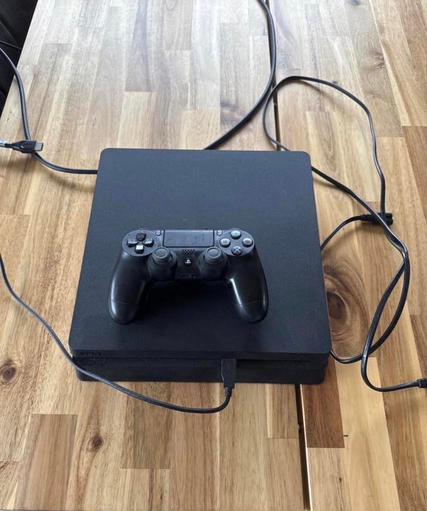 PlayStation 4 Slim met controller en kabels, Spelcomputers en Games, Spelcomputers | Sony PlayStation 4, Ophalen, 500 GB, Zo goed als nieuw