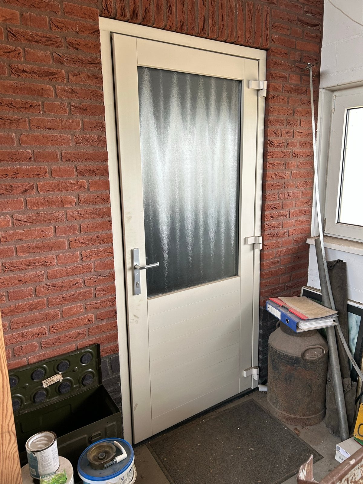 Witte kunststof buitendeur met glas, Doe-het-zelf en Verbouw, Deuren en Horren, Ophalen, Kunststof, Gebruikt, 80 tot 100 cm
