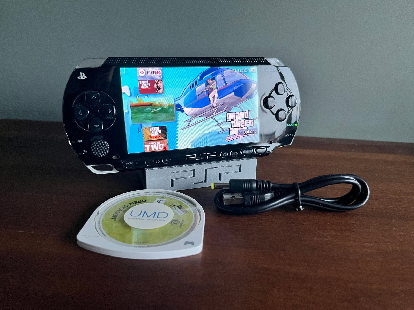 PSP-1004 wit/zwart met 26 spellen - Goede staat, Spelcomputers en Games, Zwart, Ophalen of Verzenden, PSP, Gebruikt