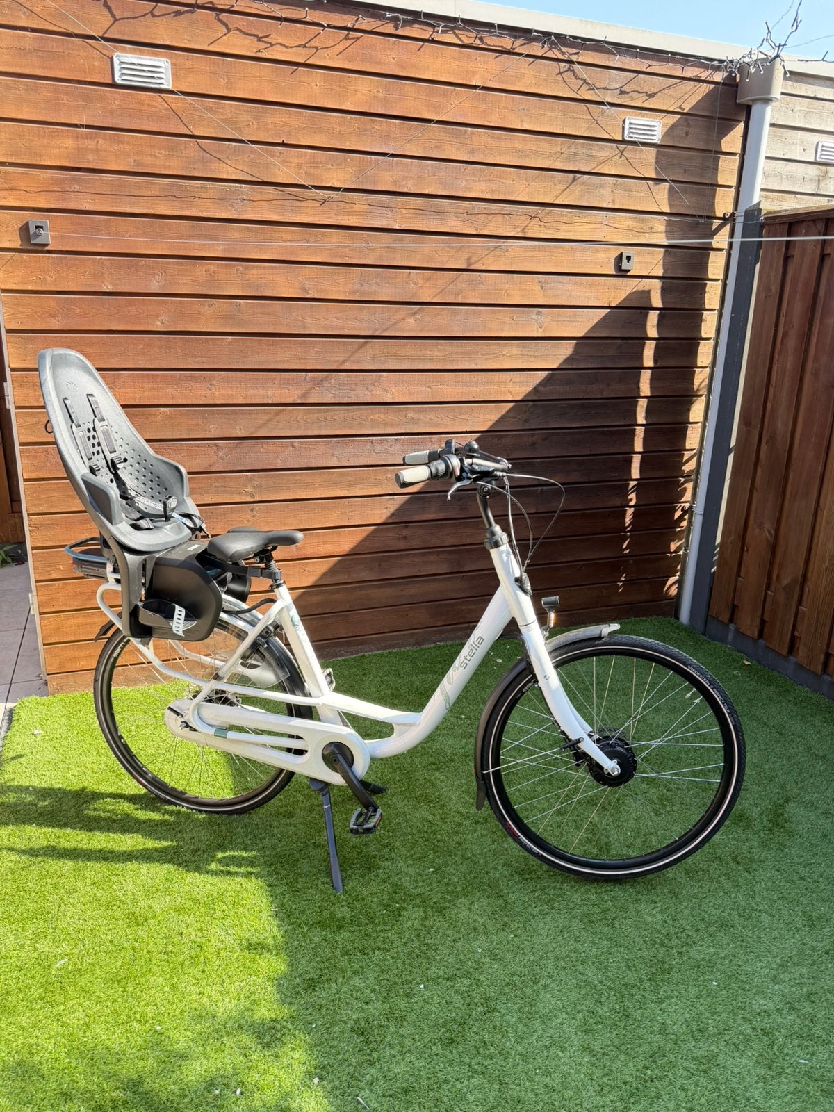Stella fiore white FDSTe RTE2.1 28" N7D - mamafiets electric, Fietsen en Brommers, Fietsen | Dames | Moederfietsen, 56 cm of meer