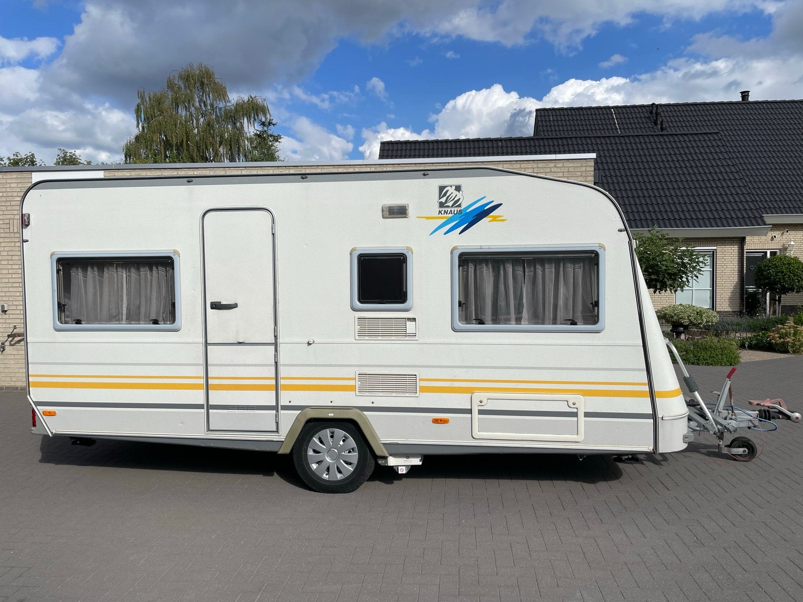 Knaus Sudwind 500 TF - Complete en goed onderhouden, Caravans en Kamperen, Rondzit, Frans bed, Particulier, 5 tot 6 meter