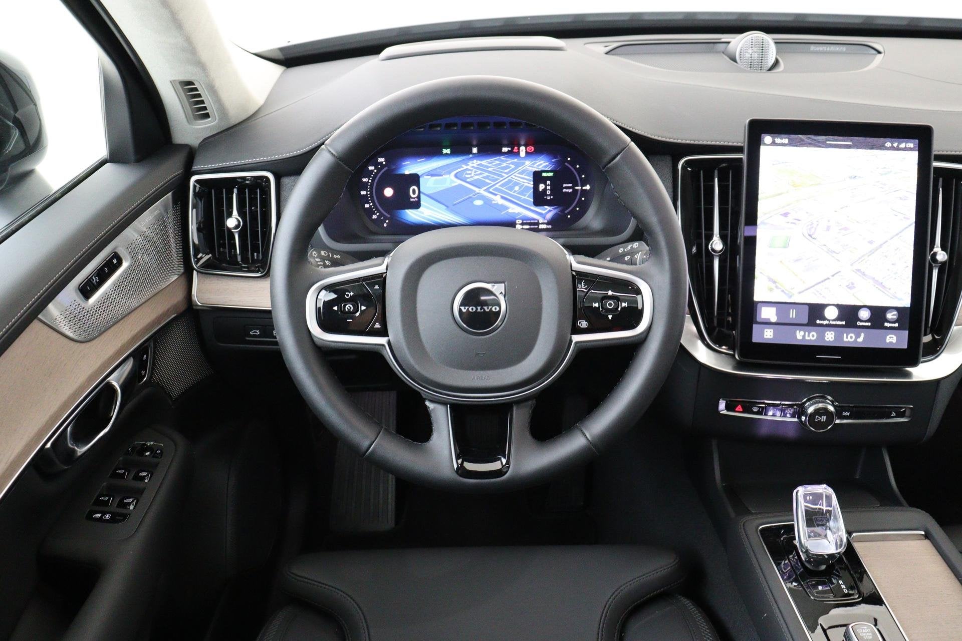 Volvo XC90 II T8 PLUG-IN HYBRID AWD ULTRA DARK -PANO.DAK|BOW, 12 maanden, Gebruikt, Euro 6, 4 cilinders