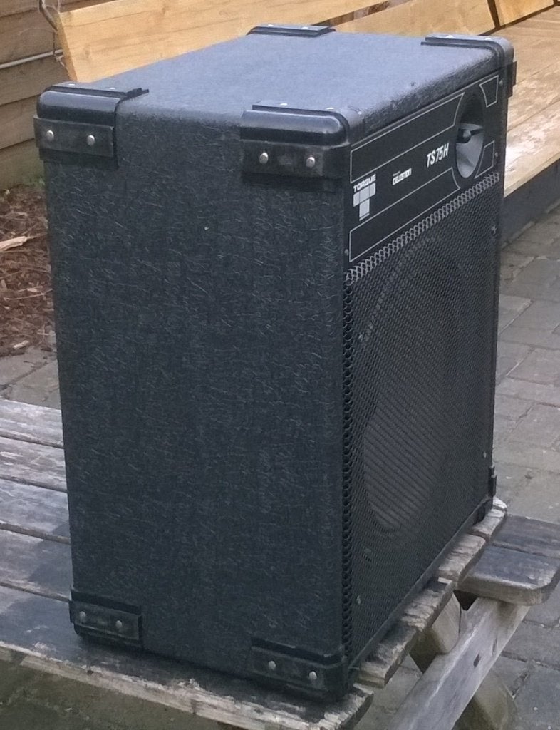 Luidsprekers 12 inch 150 Watt en versterker, Overige merken, 120 tot 150 watt, Overige typen, Refurbished