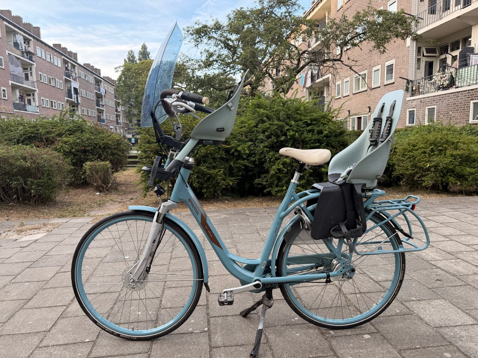 Sparta Amazone 4 life moederfiets met 2 kinderzitjes, Fietsen en Brommers, Fietsen | Dames | Moederfietsen, Ophalen, 2 zitjes