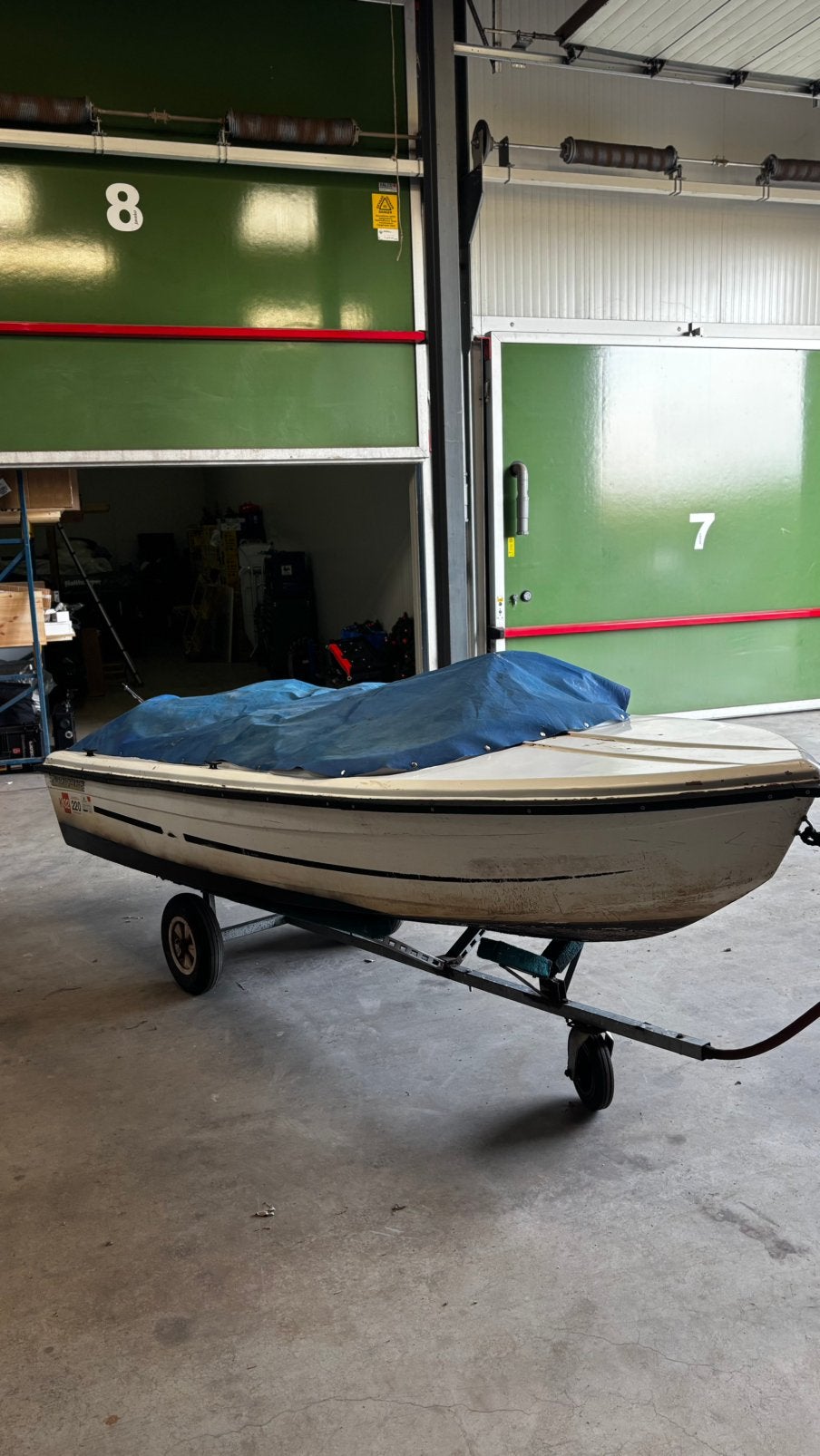 Boot met stuur en gashendel en zeil, Ophalen, Gebruikt, Overige typen, Motorboot