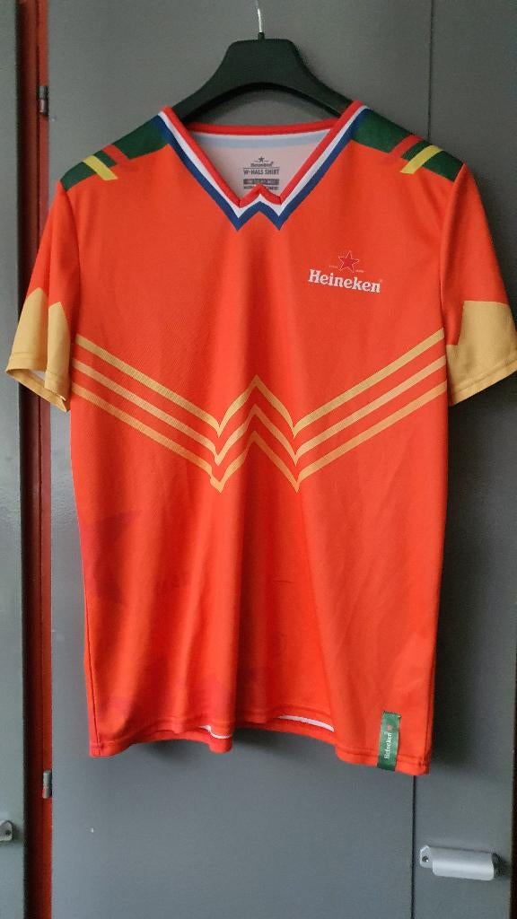 Heineken Oranje W-Hals Shirt – One Size – Limited style, Sport en Fitness, Voetbal, Ophalen of Verzenden, Shirt