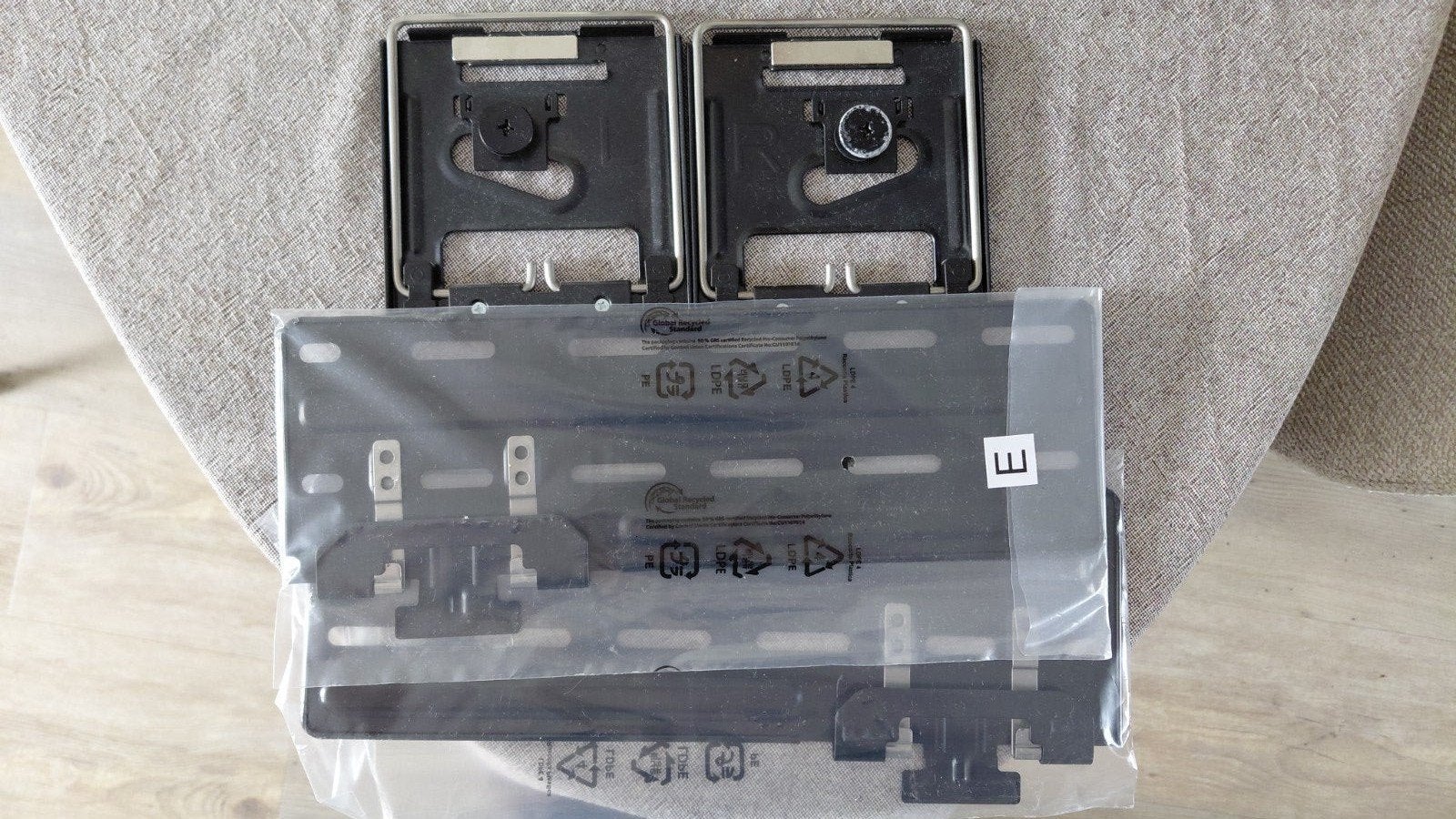 Nieuwe wandplaten voor tv (2 stuks), Ophalen, Nieuw