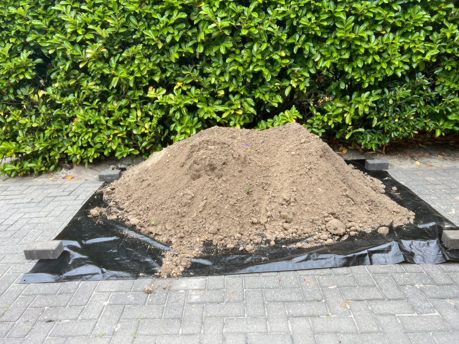 Tuingrond /zand. Gratis af te halen., Ophalen, Gebruikt, Overige typen