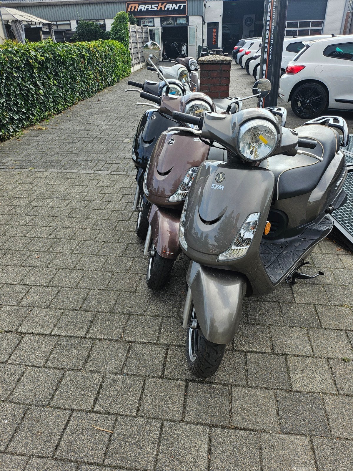 Sym Fiddle 2 en 3 scooters - Diverse kleuren en uitvoeringen, Ophalen, Sym, Weetniet@gmail.com, Zo goed als nieuw