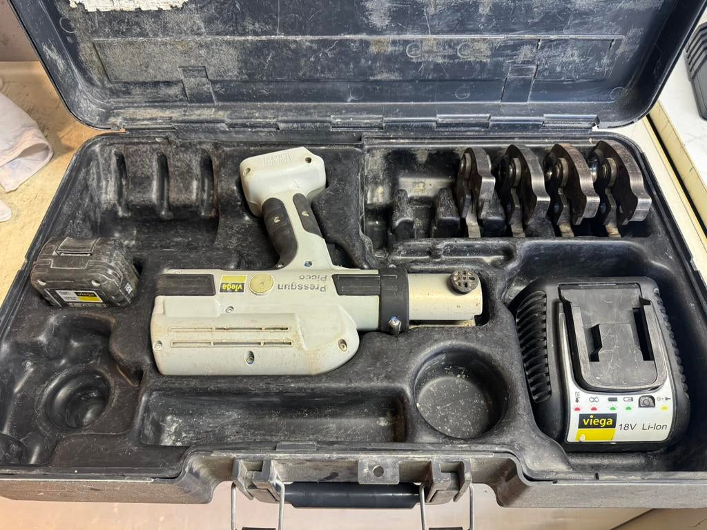 Viega pressgun picco 18v accu perstang persmachine, Doe-het-zelf en Verbouw, Gereedschap | Handgereedschap, Ophalen, ., Zo goed als nieuw