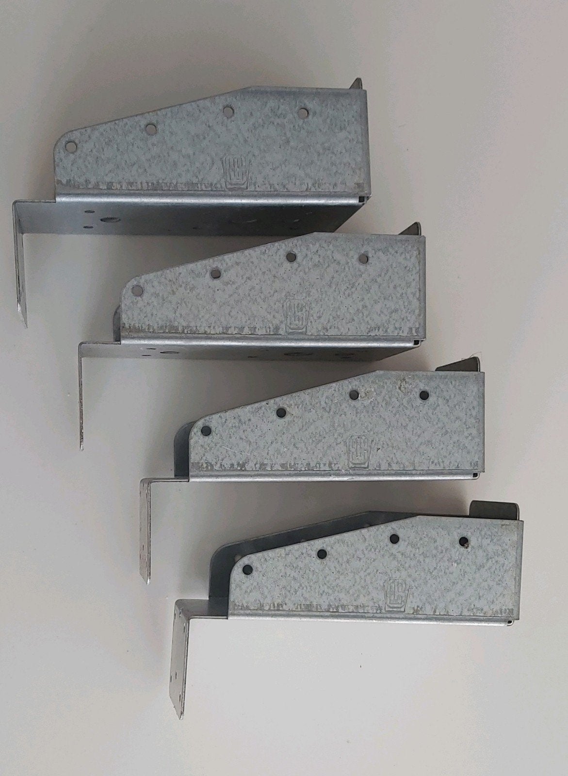 4 Balkdragers gegalvaniseerd lange lip 63 x 160, 100 tot 250 mm, Overige typen, Nieuw, Ophalen of Verzenden