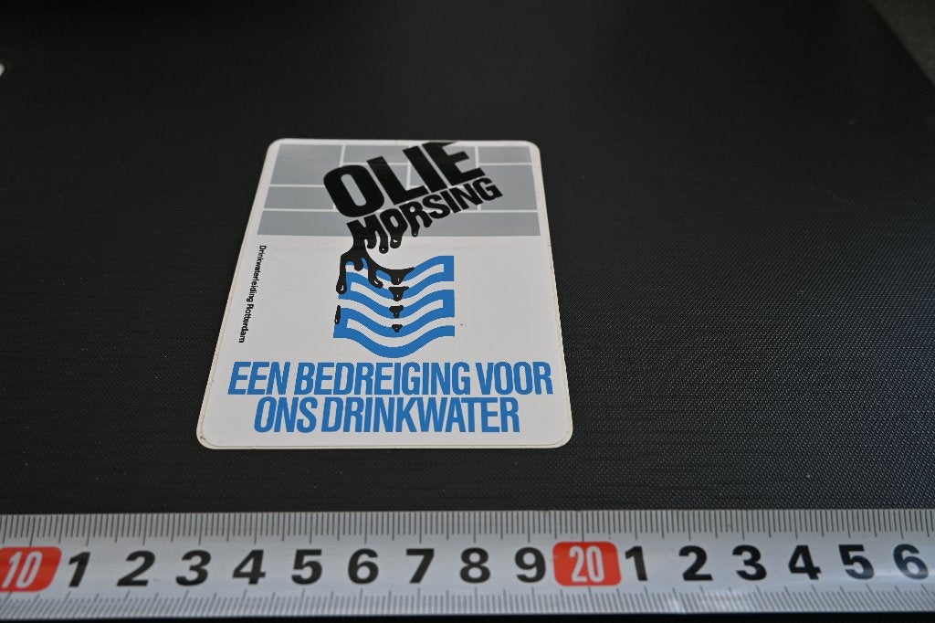 sticker drinkwaterleiding rotterdam olie morsing bedreiging, Ophalen, Zo goed als nieuw
