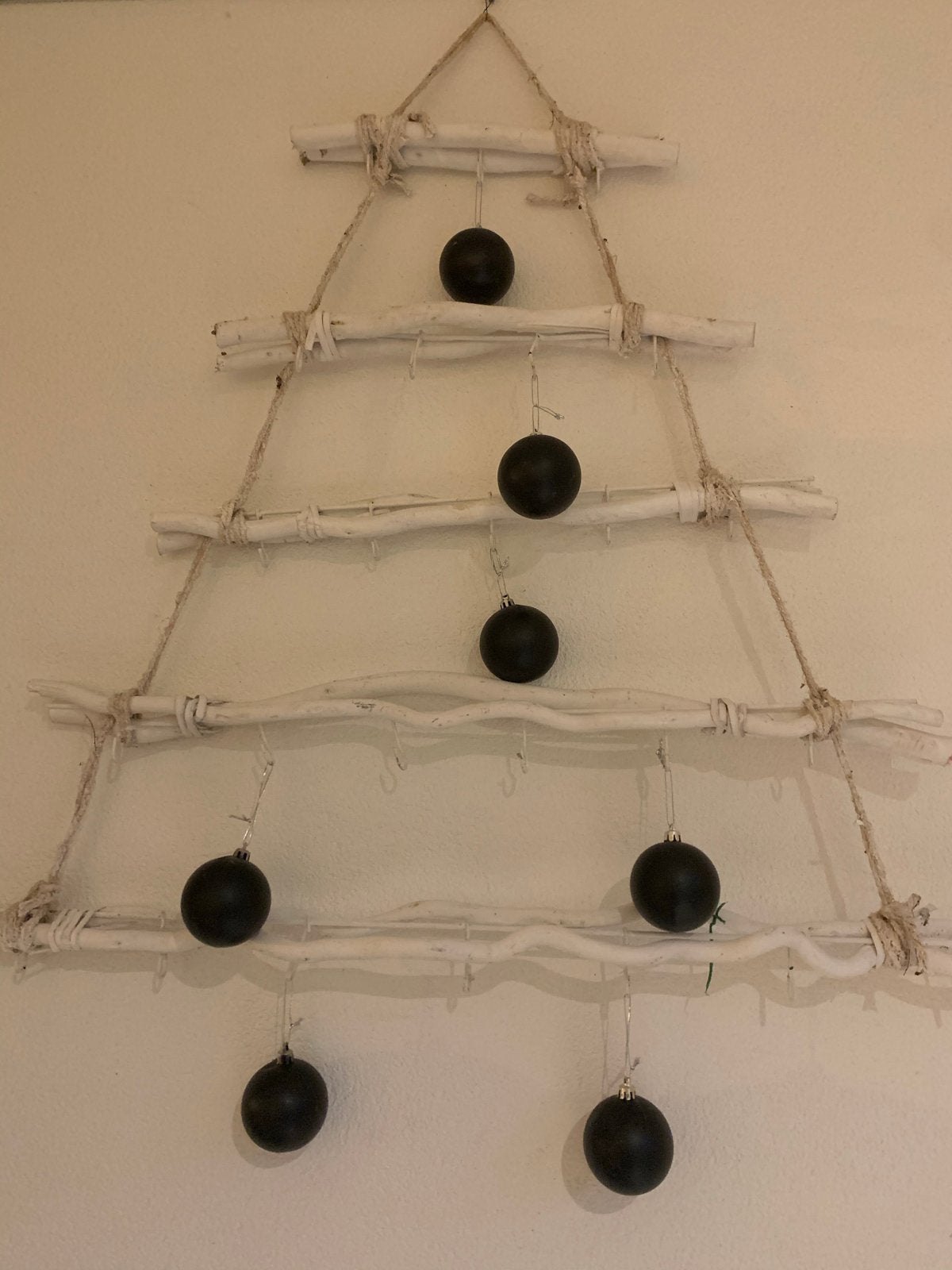 Kerstboom aan de muur twee stuks., Ophalen of Verzenden