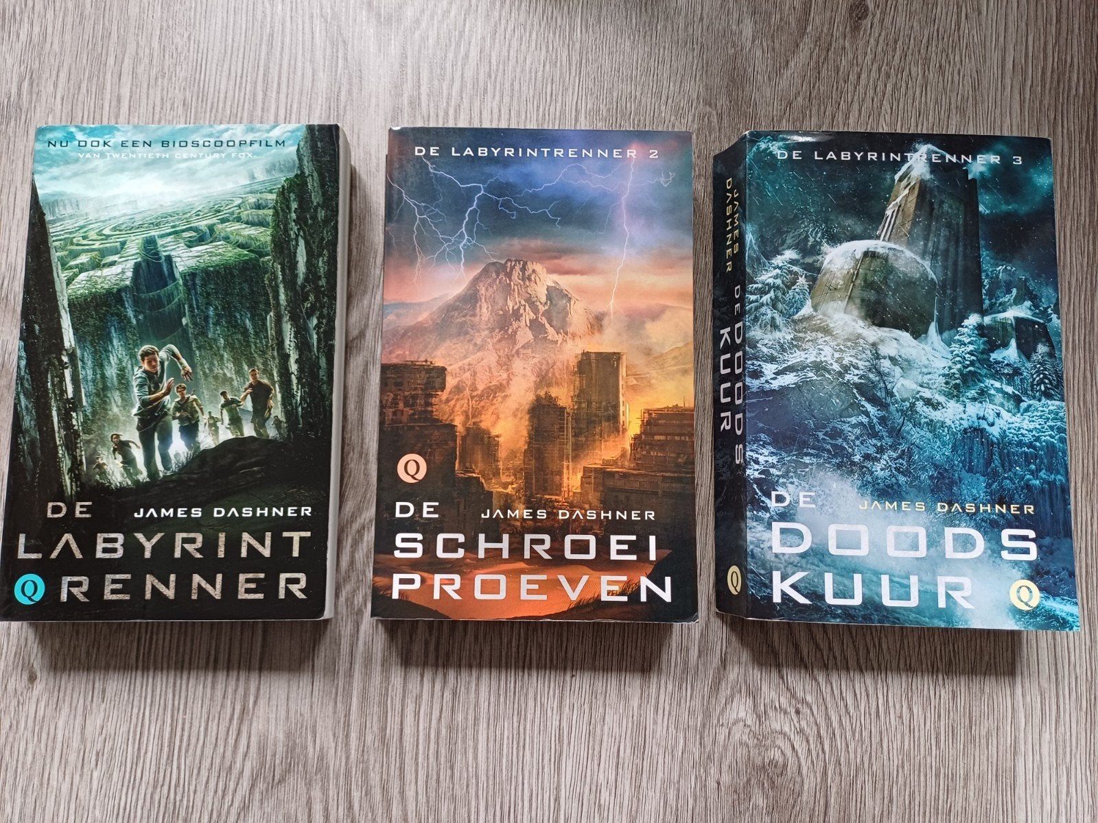 de LABYRINT RENNER trilogie James Dashner 1 koop mazerunner, Boeken, Ophalen of Verzenden, Gelezen, James Dashner