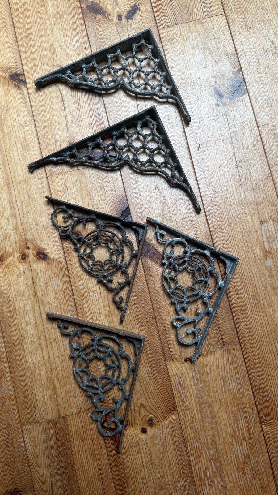 Set van 5 Antieke Gietijzeren Plankdragers, Ophalen of Verzenden