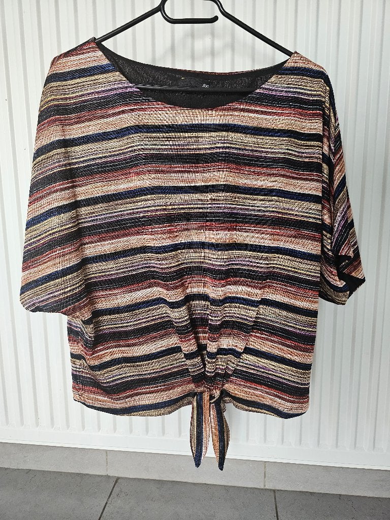 gekleurde streepjes T-shirt met strik onderaan, Maat 38/40 (M), Meerkleurig, JBC, Ophalen of Verzenden