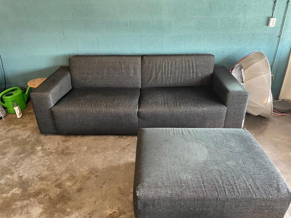 Montel bank tweezits met hocker, Ophalen, Gebruikt, 125 cm of meer, Stof