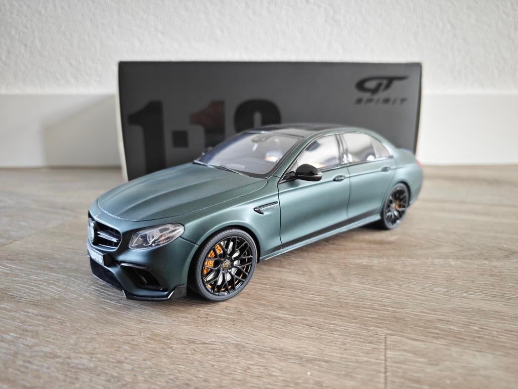 GT Spirit Brabus Rocket 800 (E63 AMG) Emerald Green GT28, Hobby en Vrije tijd, Modelauto's | 1:18, Ophalen of Verzenden, Gebruikt