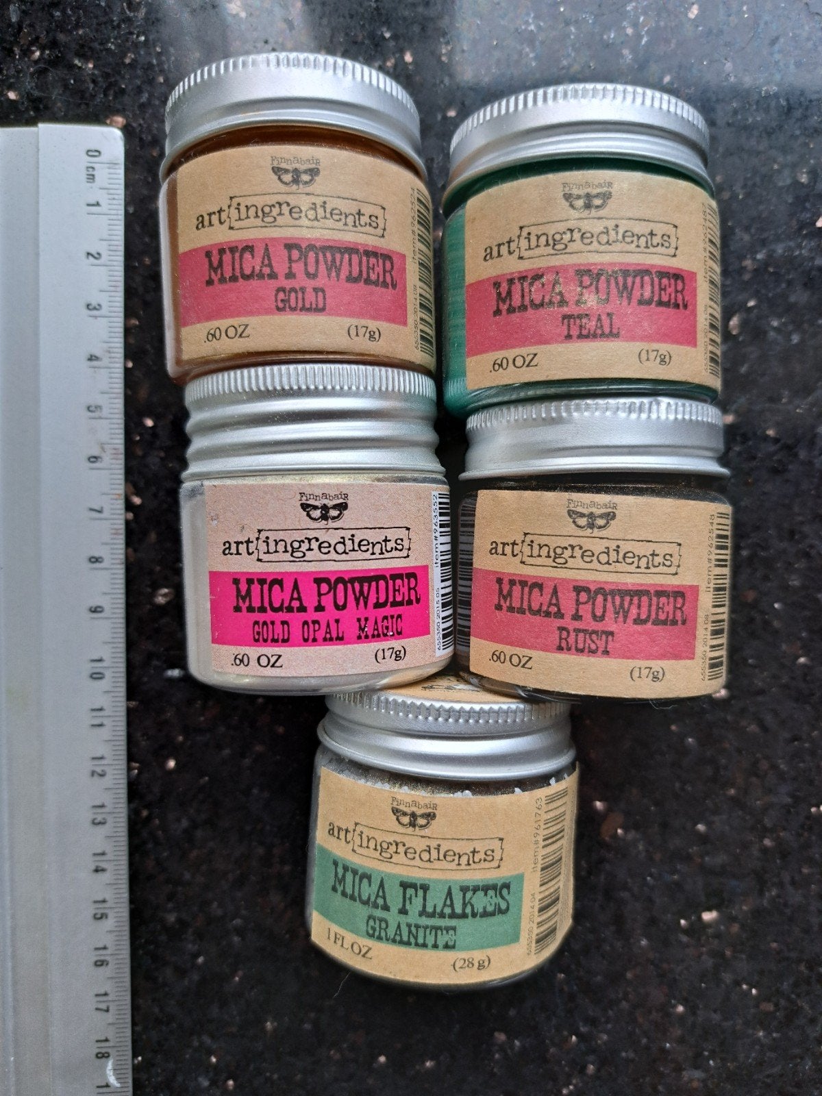 FINNABAIR PRIMA MARKETING MICA POWDER FLAKES kaarten maken, Hobby en Vrije tijd, Ophalen of Verzenden, Zo goed als nieuw, Inkt, Foam of Stempelhouder