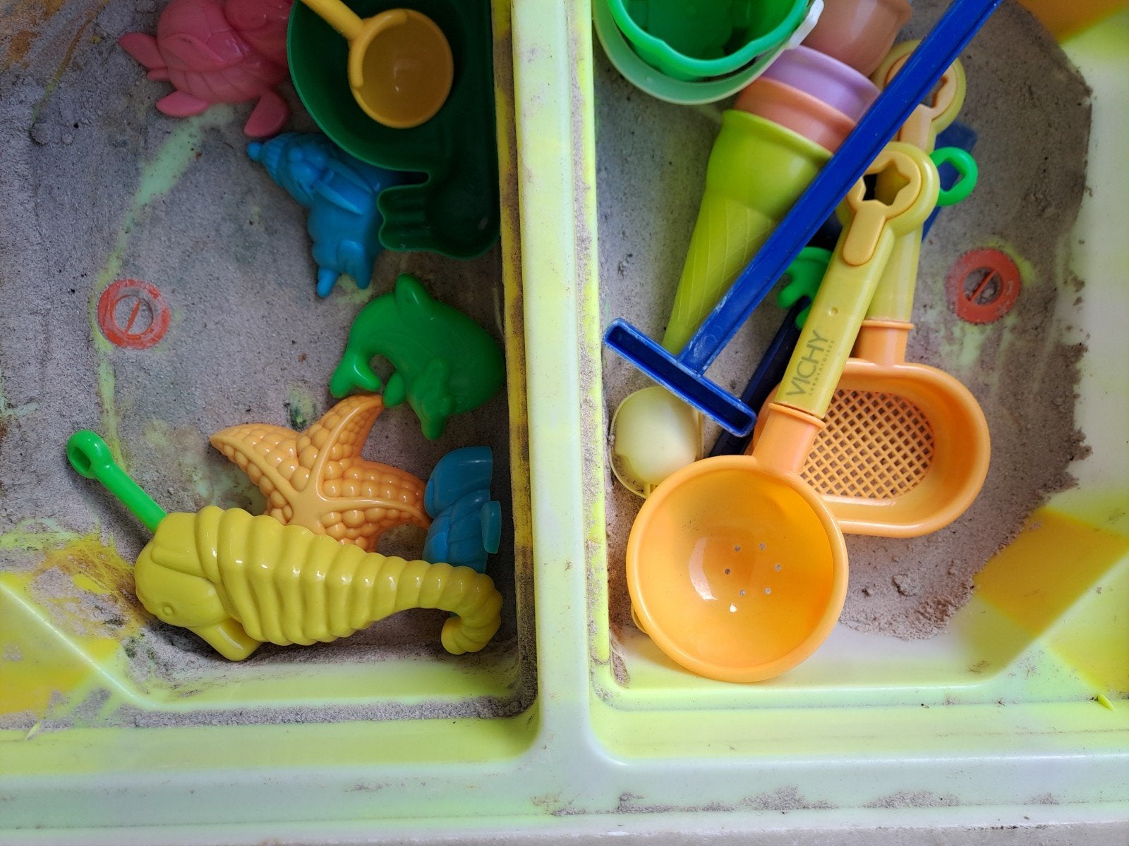 Zand/watertafel GRATIS, Kinderen en Baby's, Speelgoed | Buiten | Zandbakken, Ophalen, Gebruikt