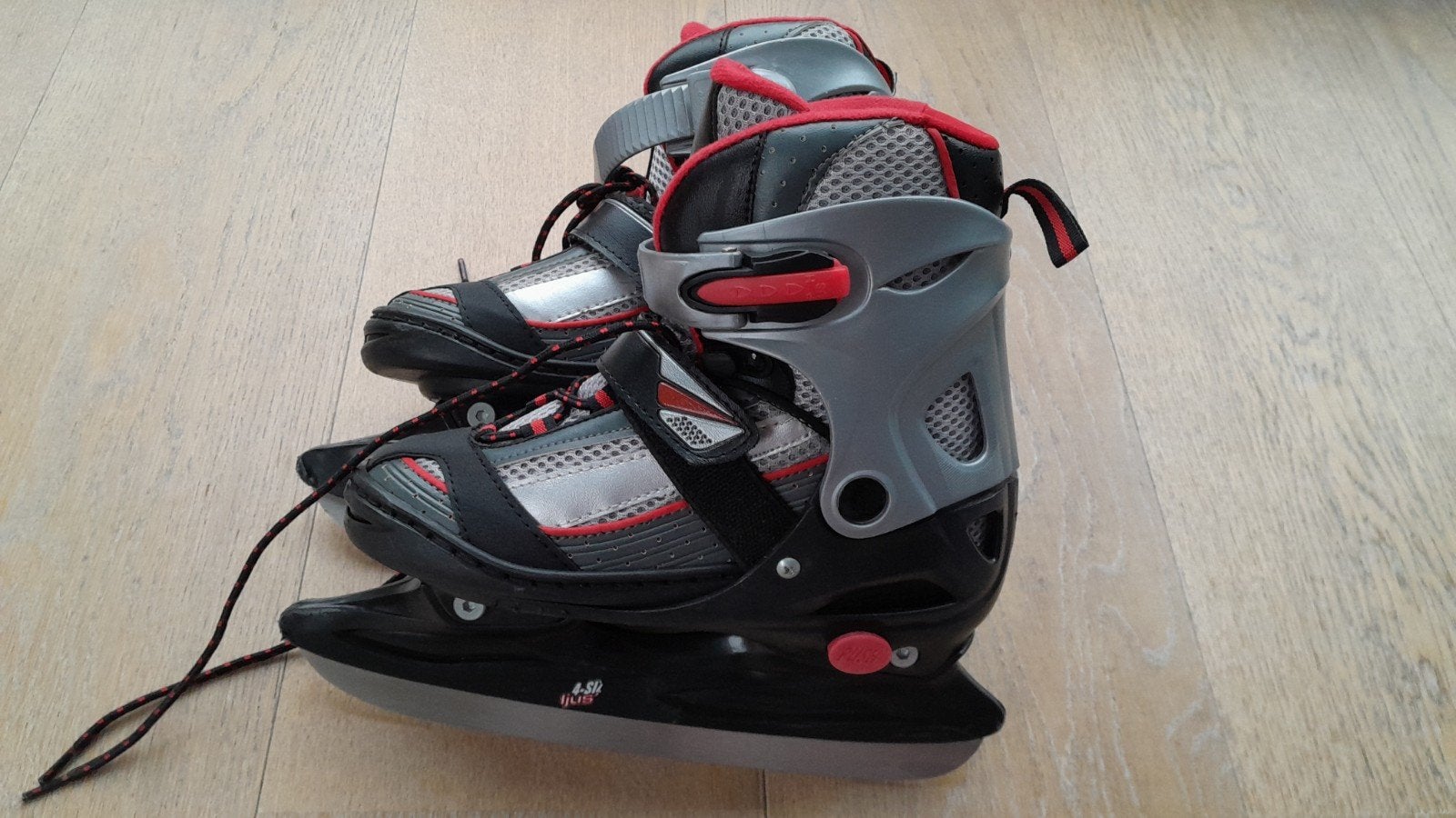 Verstelbare schaatsen maat 34-37, Ophalen of Verzenden, Gebruikt, Overige typen, Overige merken