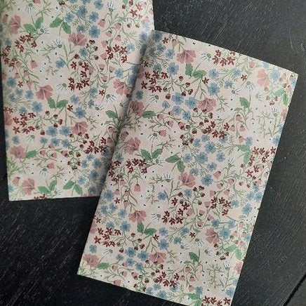 Papieren inpakzakjes handgemaakt cadeauzakjes bloemen print, Diversen, Verzenden, Nieuw