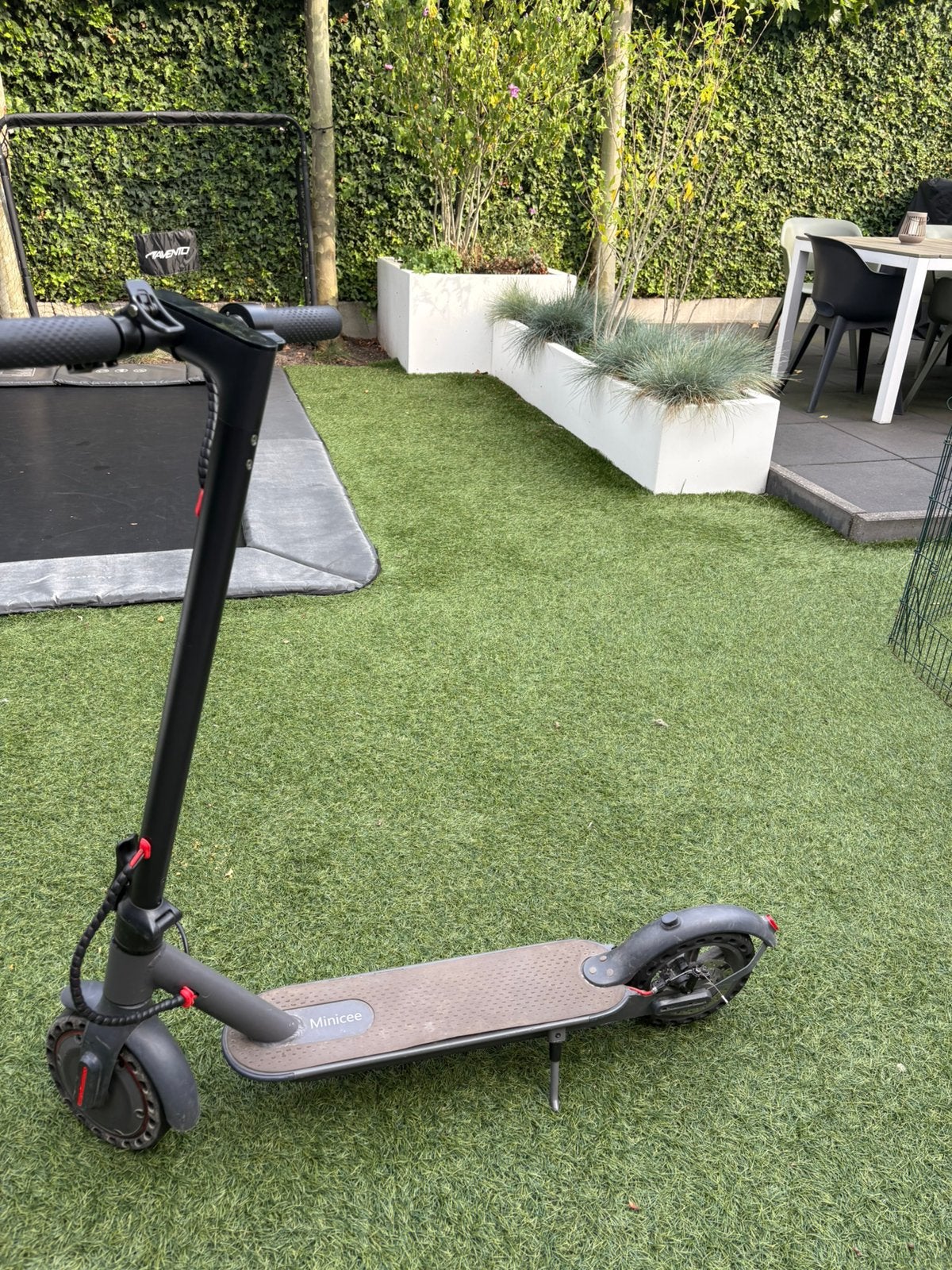 Elektrische step, Fietsen en Brommers, Ophalen of Verzenden, Zo goed als nieuw, Elektrische step (E-scooter)