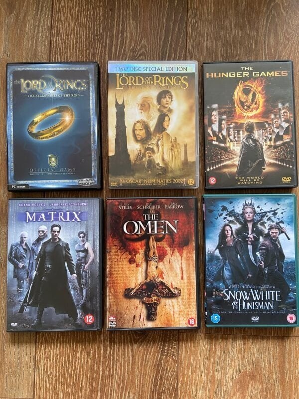 Lord of the Rings, Matrix, Omen, Hunger Games, SnowWhite & H, Vanaf 12 jaar, Ophalen of Verzenden, Zo goed als nieuw, Fantasy