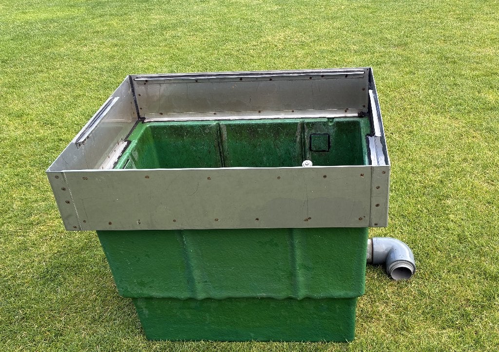 flatbed upflowfilter granulaat vijverfilter 84 x 66 x 72 cm, Ophalen, Gebruikt, Vijverfilter