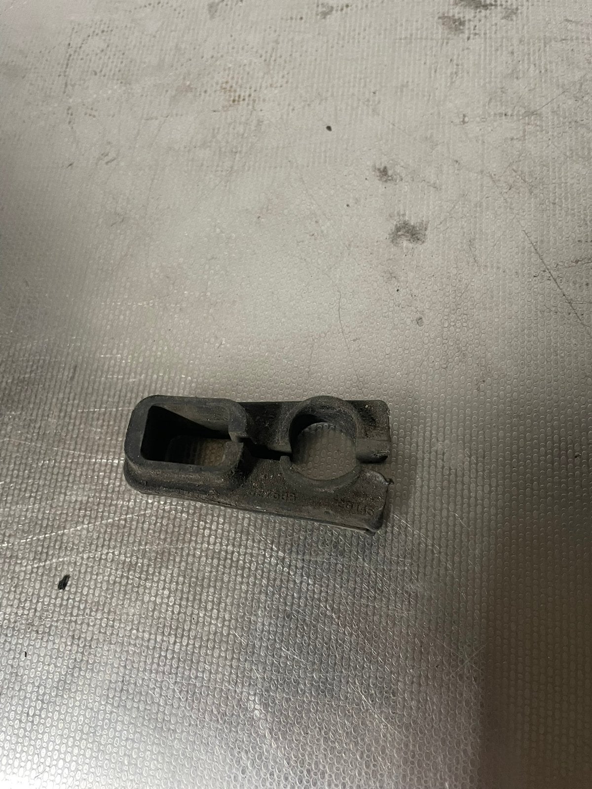 gilera / piaggio 50cc ontstekingskap rubber, Ophalen