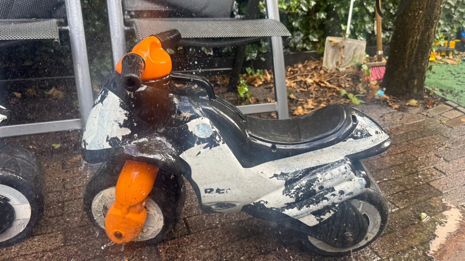 Gratis minibikes. 1 of 2 kinder motoren., Ophalen, Zo goed als nieuw, Overige typen